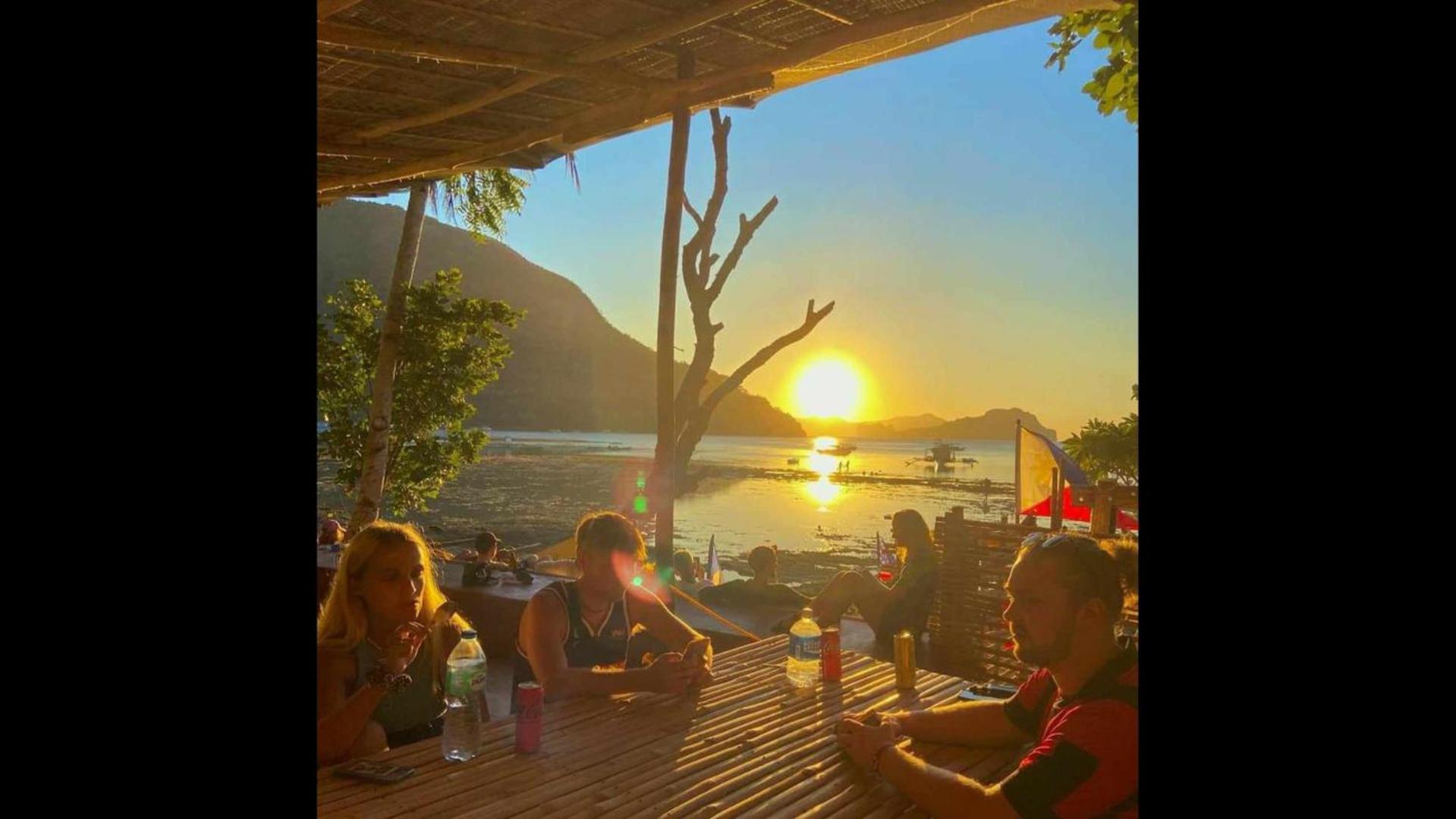 Oia Beach Hostel - 엘니도 외부 사진